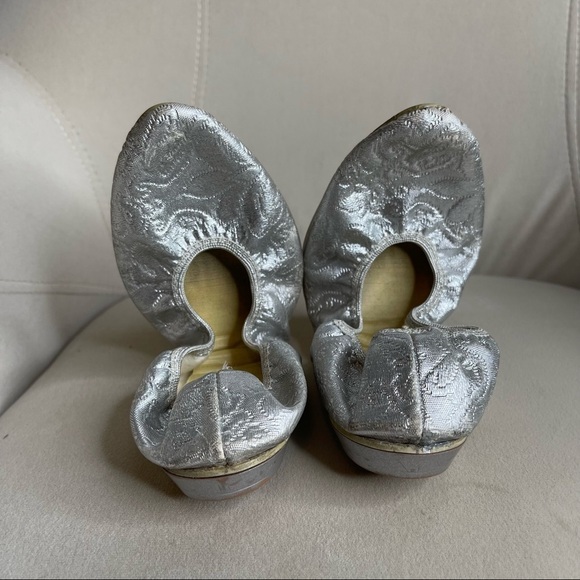 Vintage Mercury Pull-On Sandals Flats Shoes Foldable Travel Work Size 6-6.5 USA - Picture 1 of 4